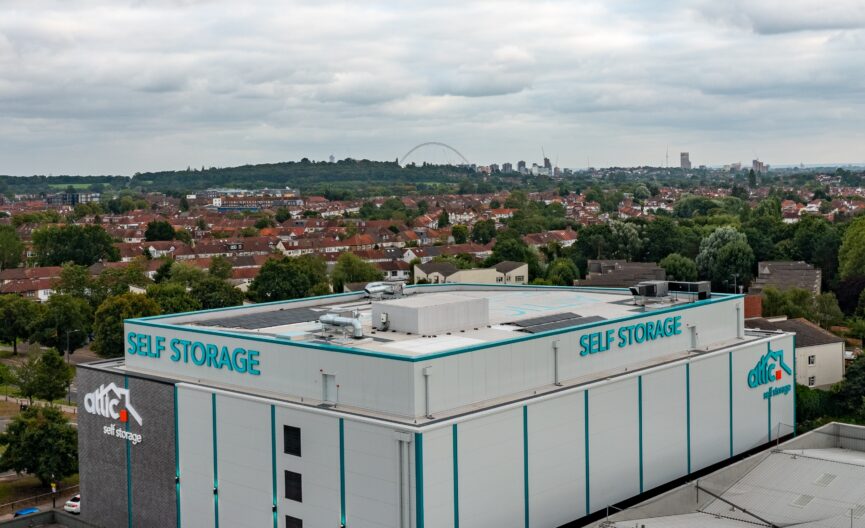 Self Storage Units near Wembley